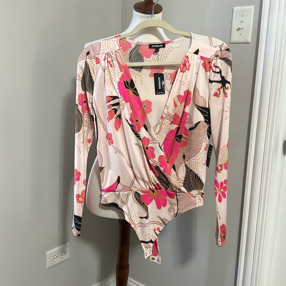 NWT Express Pink & Black Long Sleeved Bodysuit